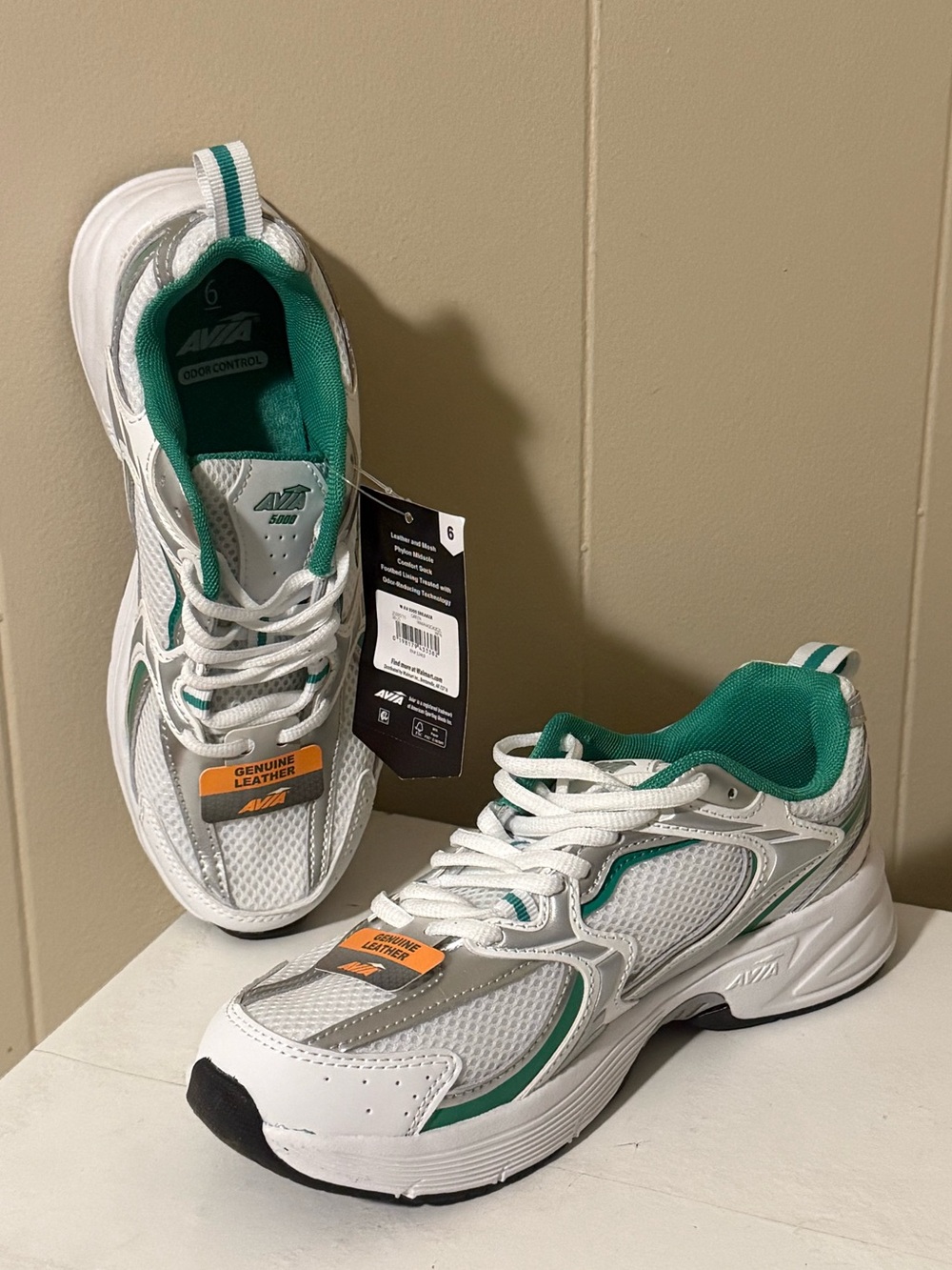 Avia White&Green Women's Athletic Sneakers 6